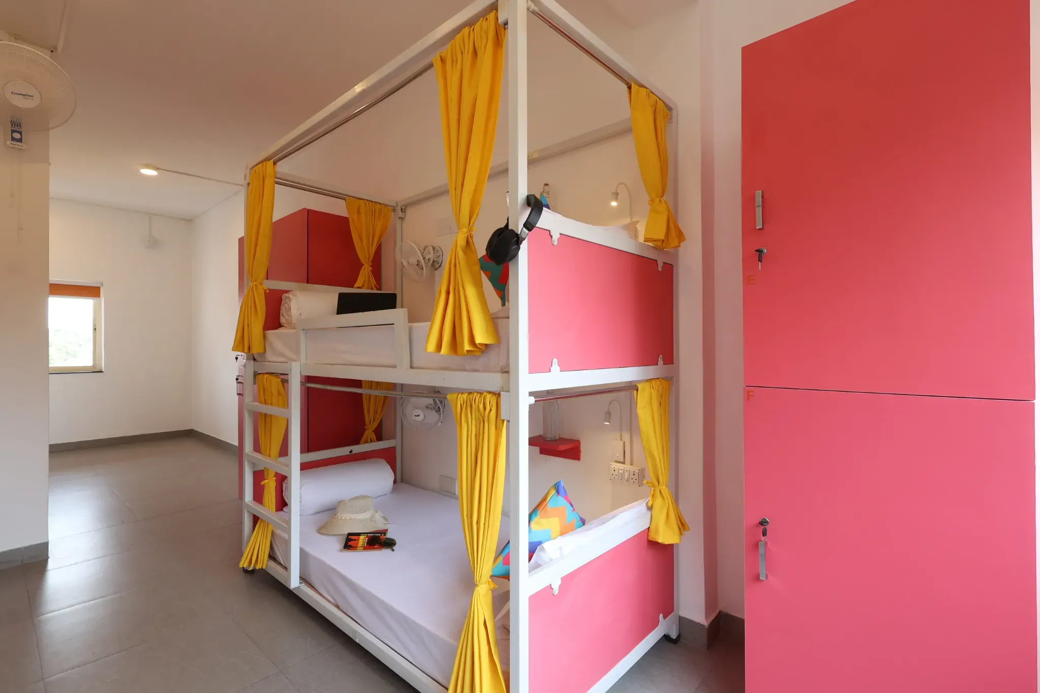 Well-designed dorm beds