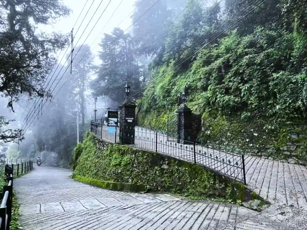 Day 1: Arrival in Mussoorie | George Everest | Dalai Hills | Landour Exploration | Lal Tibba Sunset | Artist Night & Bonfire